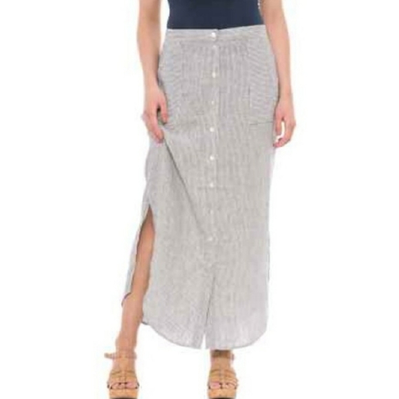 St. Tropez Dresses & Skirts - ✨Moving Sale✨ St. Tropez blue and white striped maxi skirt